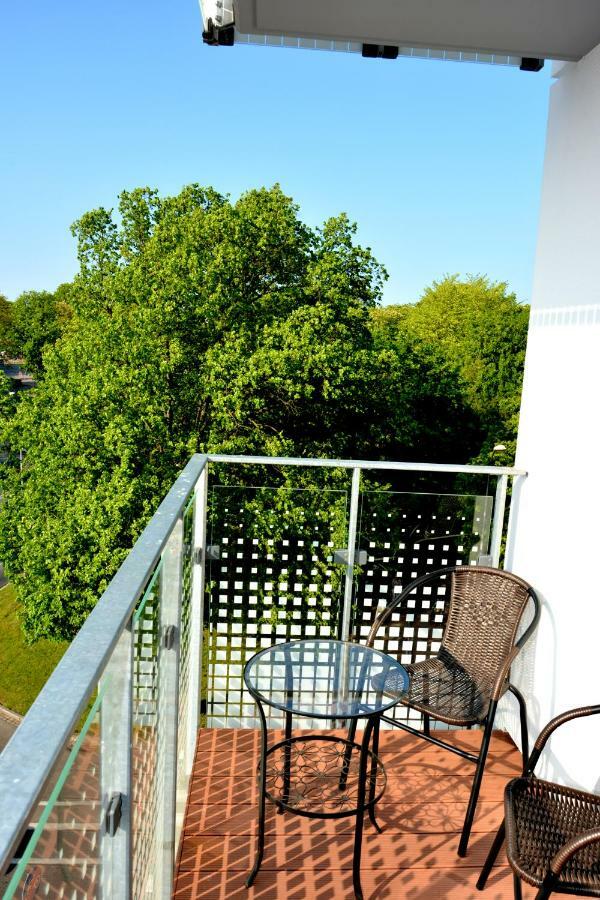 Apartament Solna Kolobrzeg Lägenhet Exteriör bild